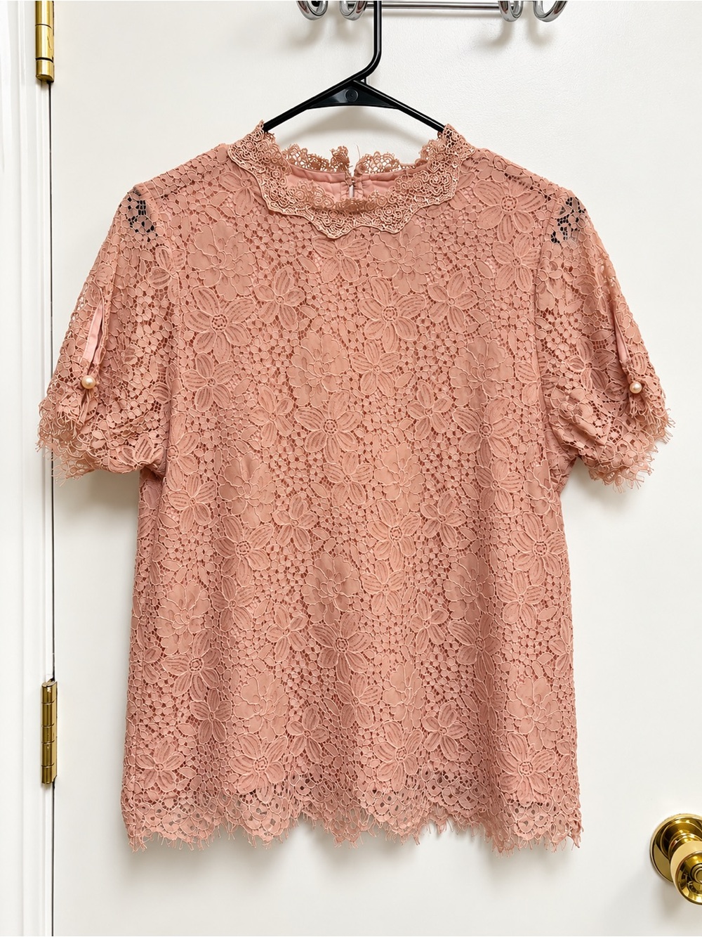 Alice Blue Dusty Rose Floral Lace Blouse Pearl Detail Size L